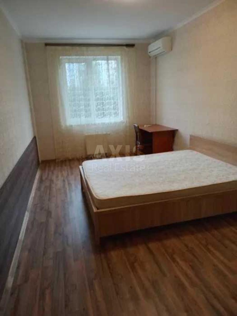 2k apartment vul. Metrologichna 1092