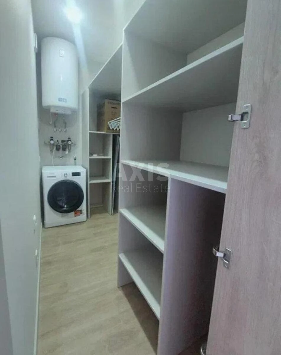 2k apartment vul. Viktora Nekrasova 10696757