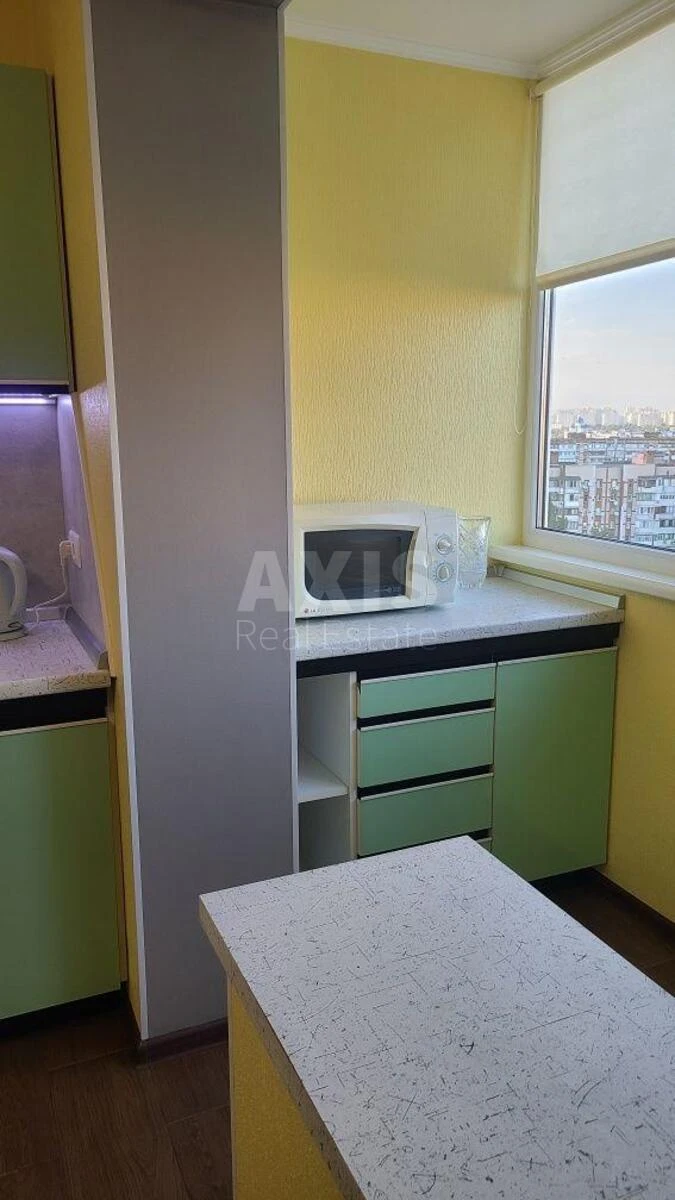 2k apartment vul. Bal'zaka Onore de 8687310