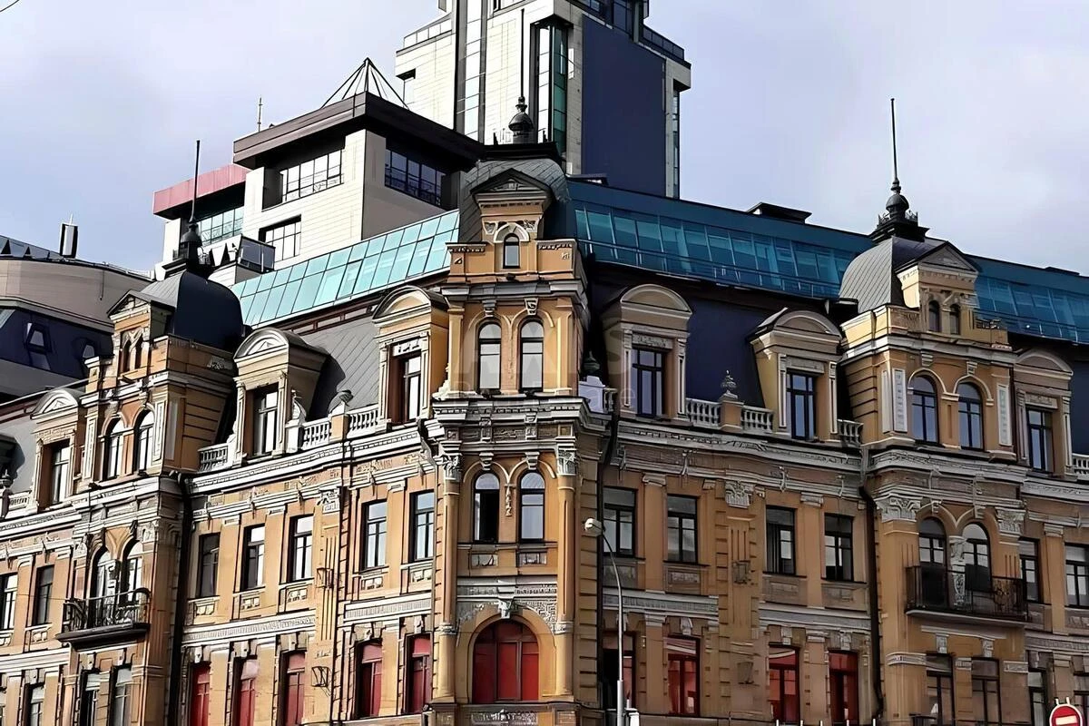Office vul. Basejna 2, 422m2689310