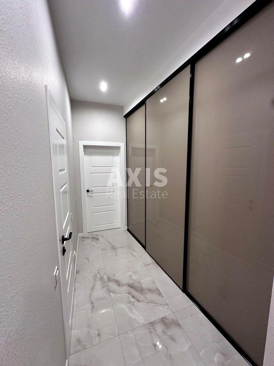 3k apartment vul. Vasylya Tyutyunnyka 28A679324