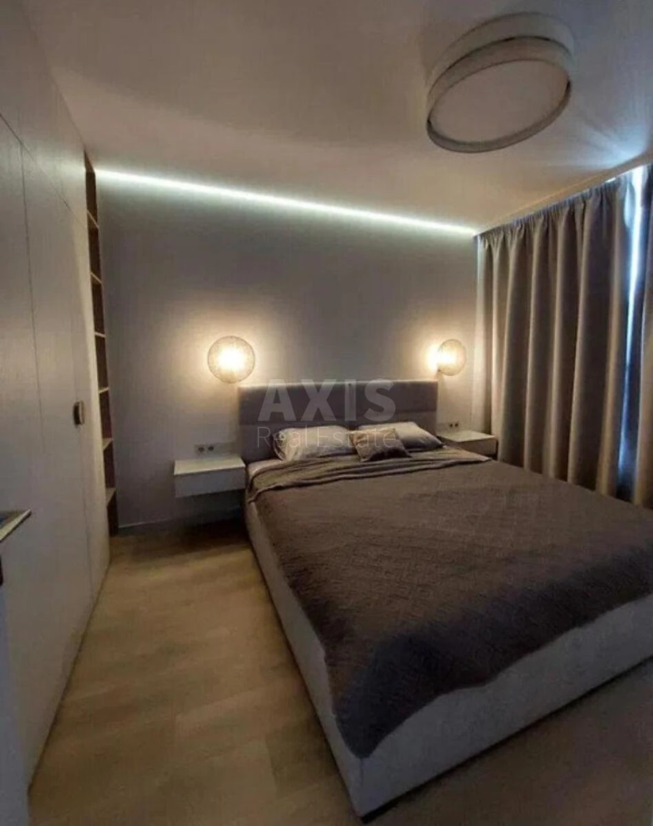 2к квартира ул. Виктора Некрасова 10696754