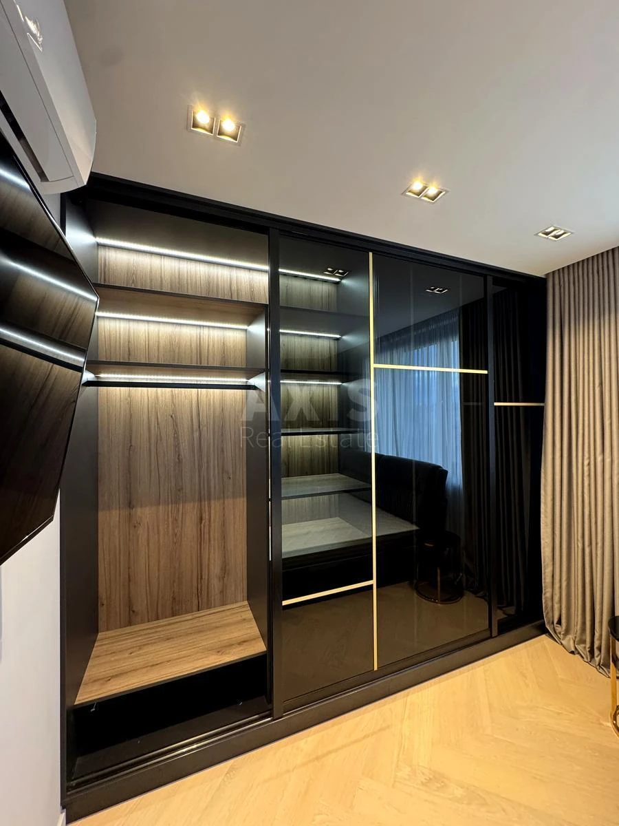 2k apartment vul. Antonovycha 74689980