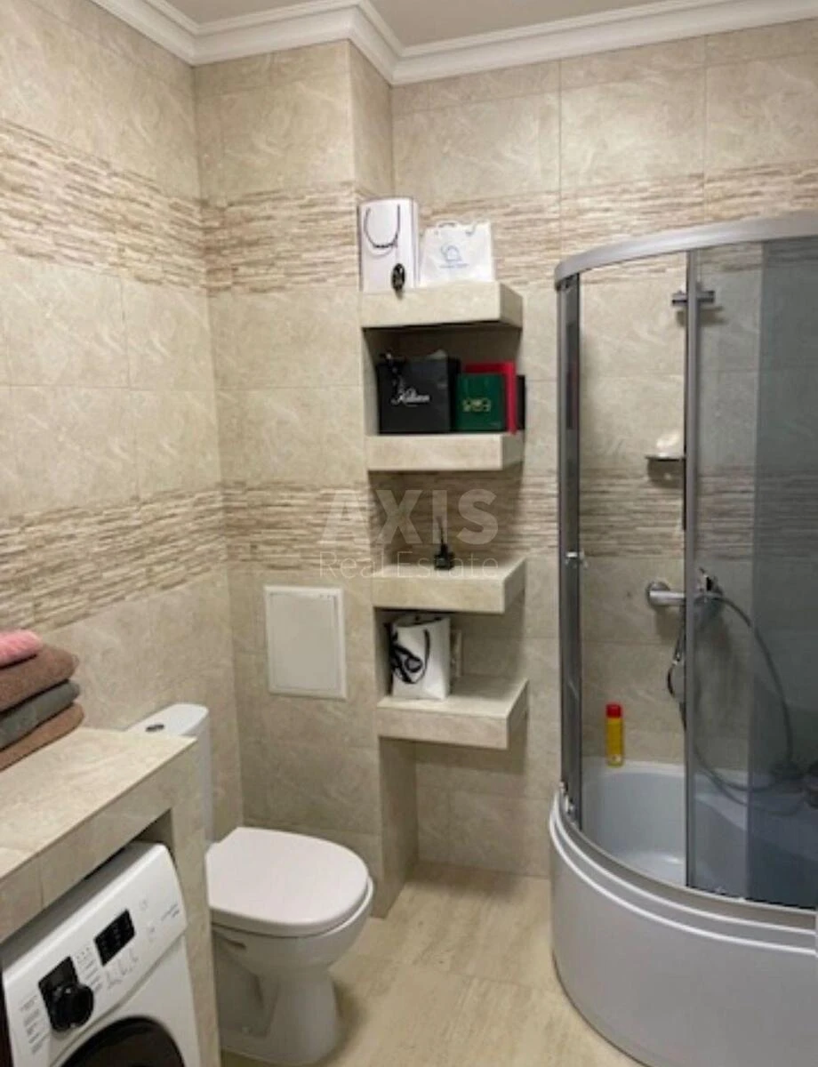 1k apartment vul. Kondratjuka Jurija 3699331