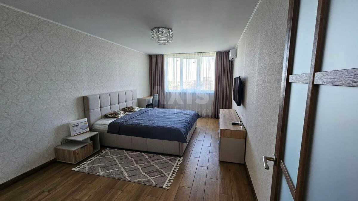 1к квартира ул. Михаила Максимовича 32685391