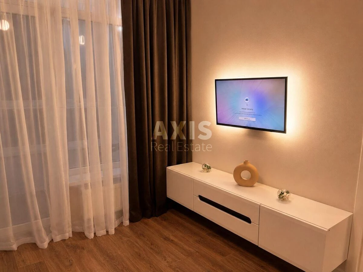 2k apartment pr-t Berestejskij 67712601