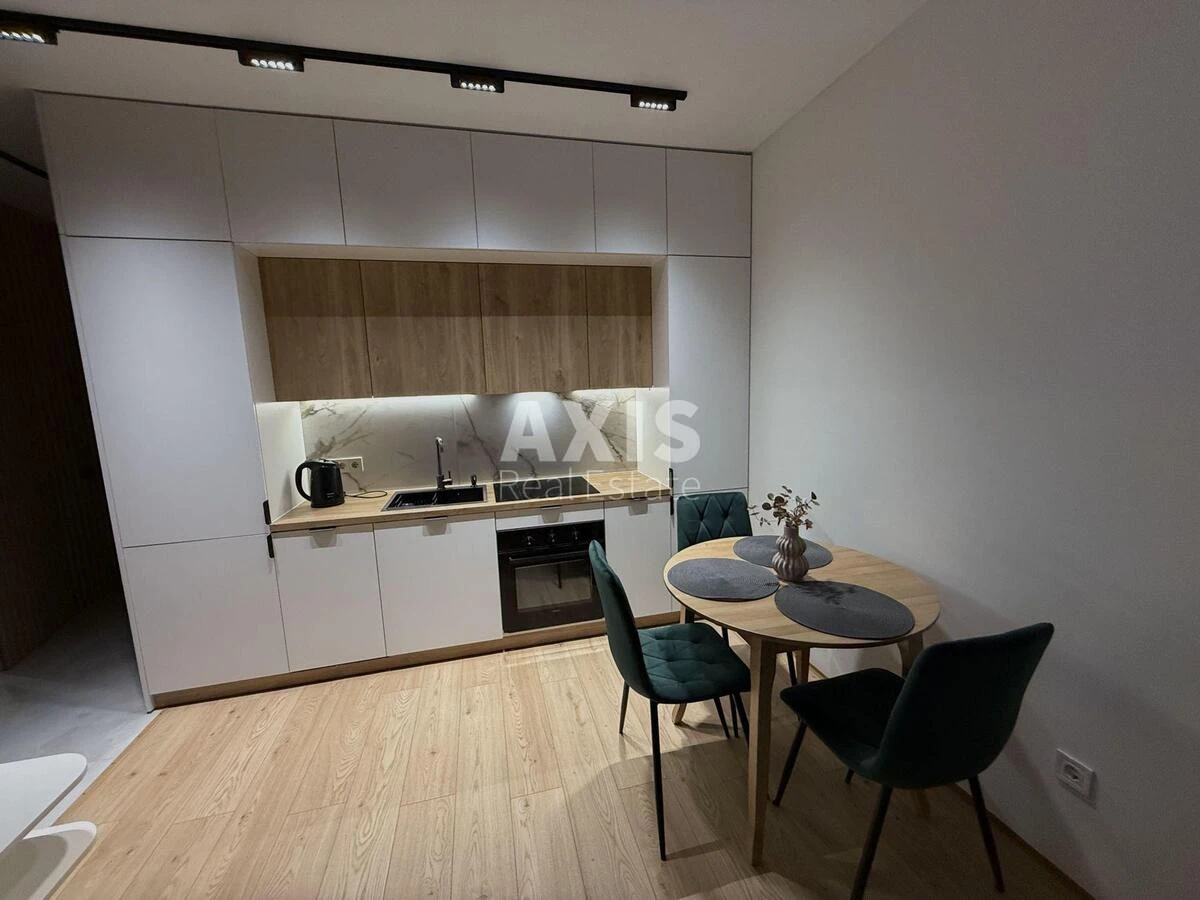 1k apartment vul. Saljutna Two B64324