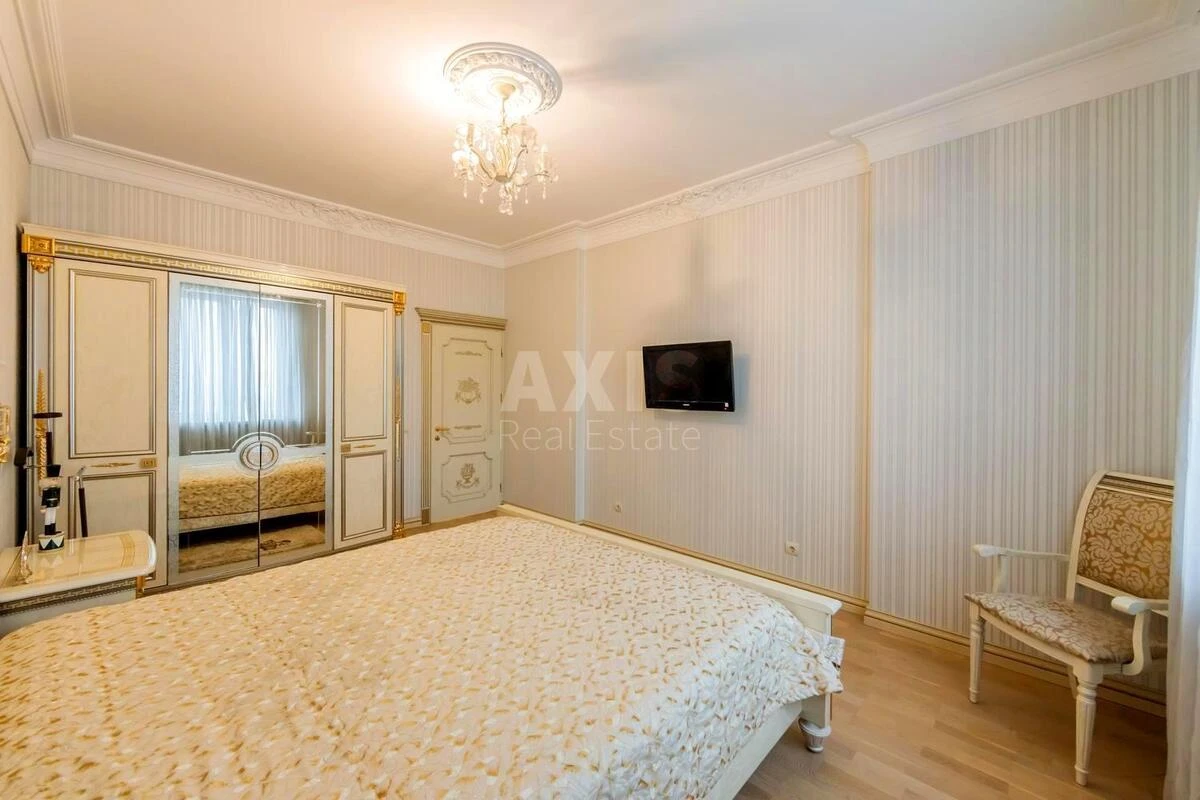 2k apartment nab. Dniprovs'ka 14А7032520