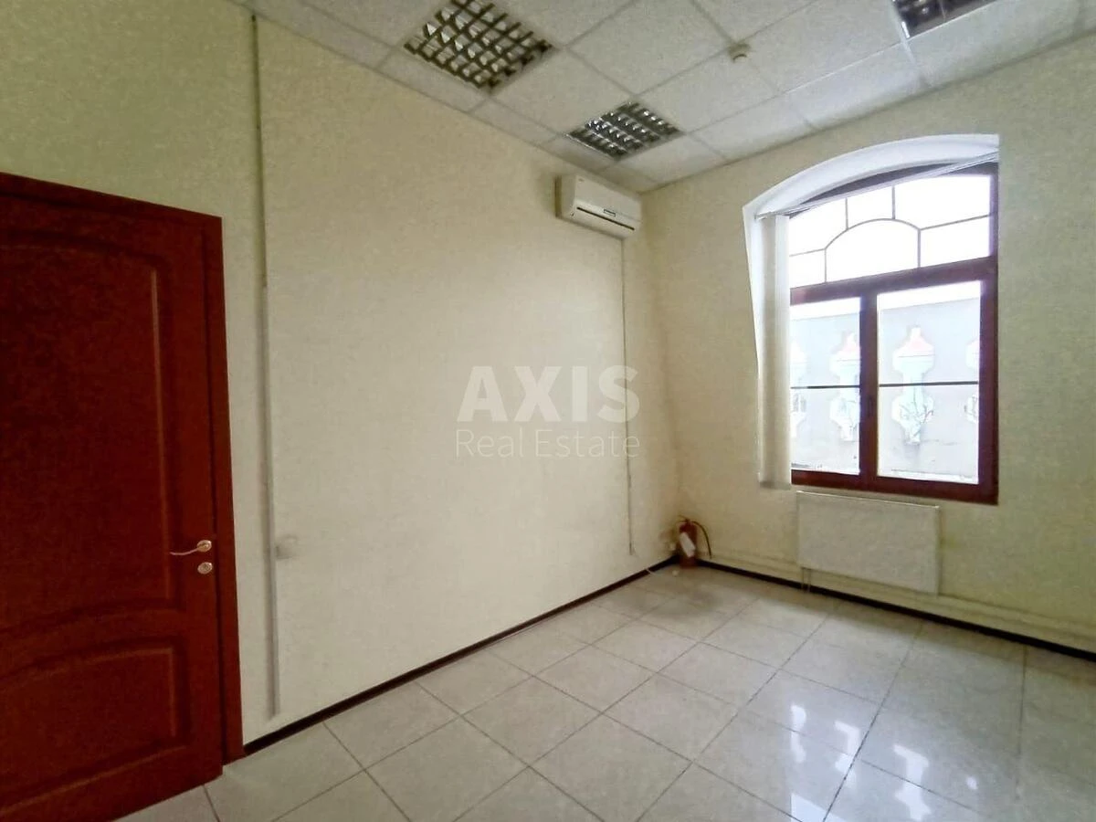 Office vul. Volodymyrs'ka 47, 252m2699594