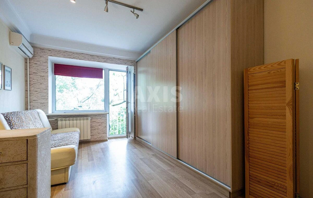 1k apartment vul. Bilorus'ka 15Б700843