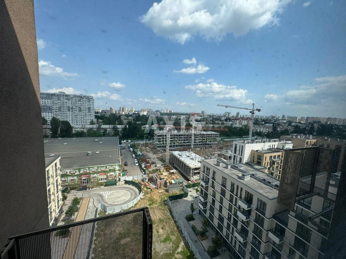 4k apartment vul. Saljutna Two B592937