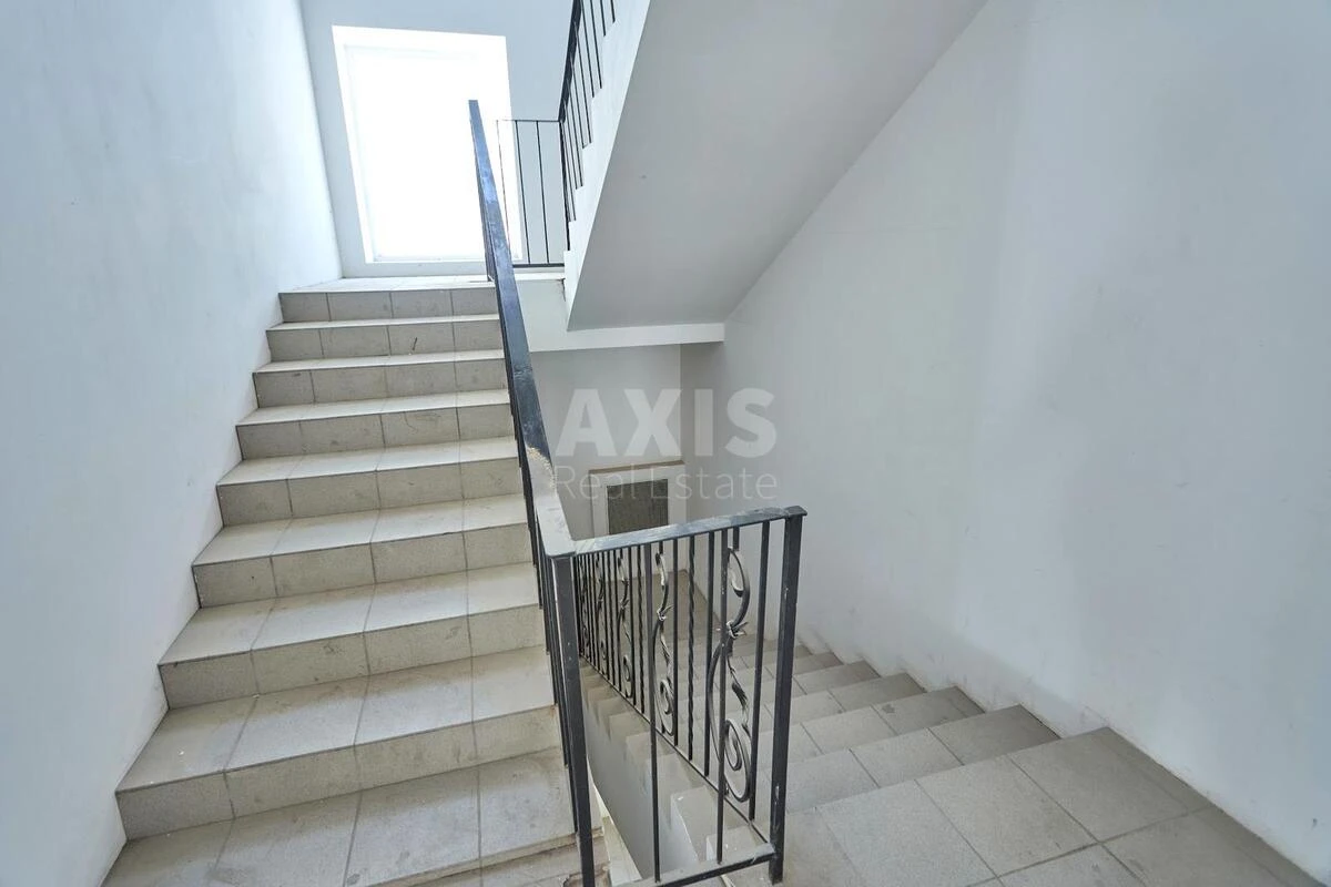 Trade object vul. Zolotonis'ka 23, 3941m2703654