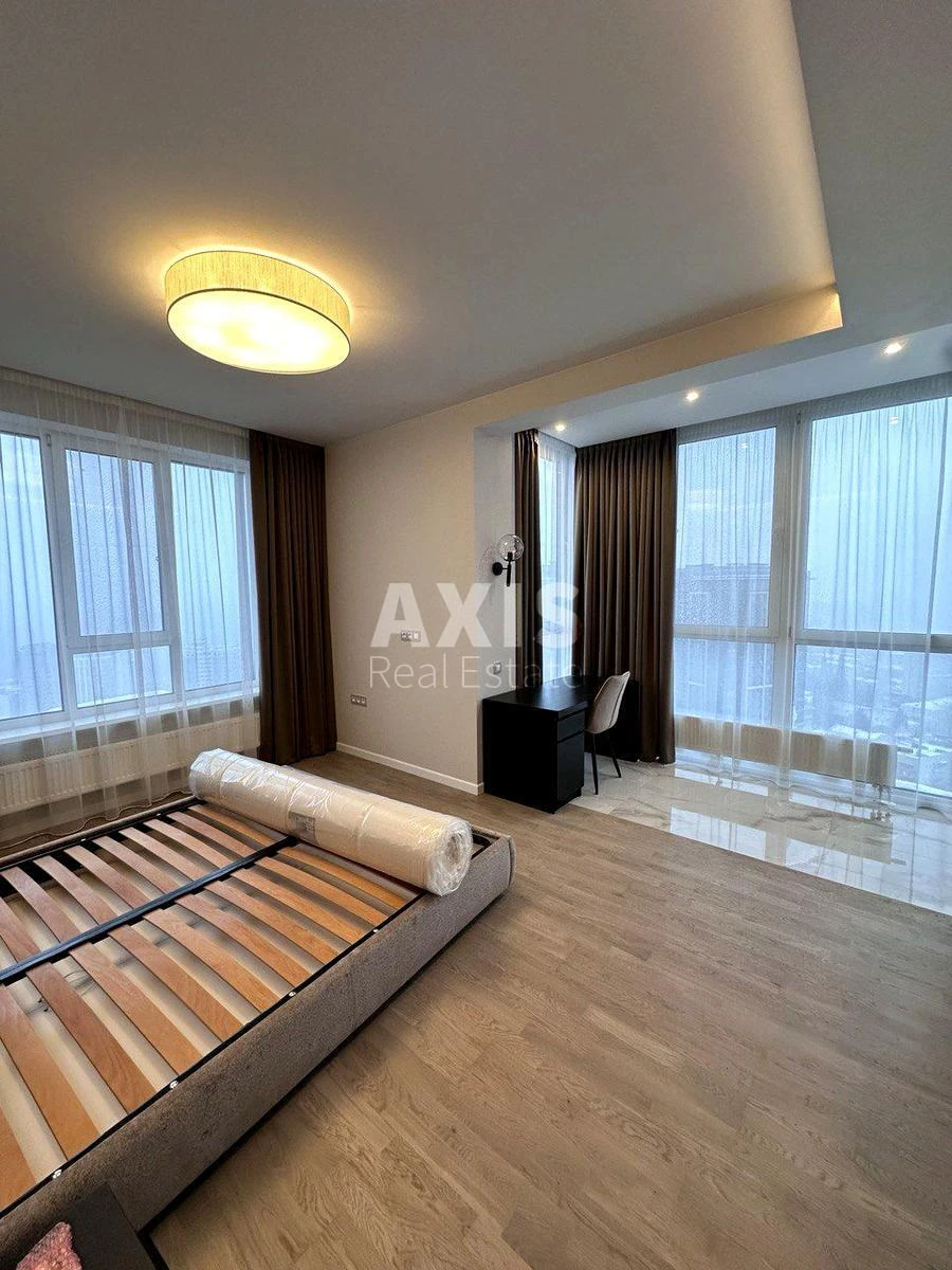 3k apartment vul. Vasylya Tyutyunnyka 28A6793210