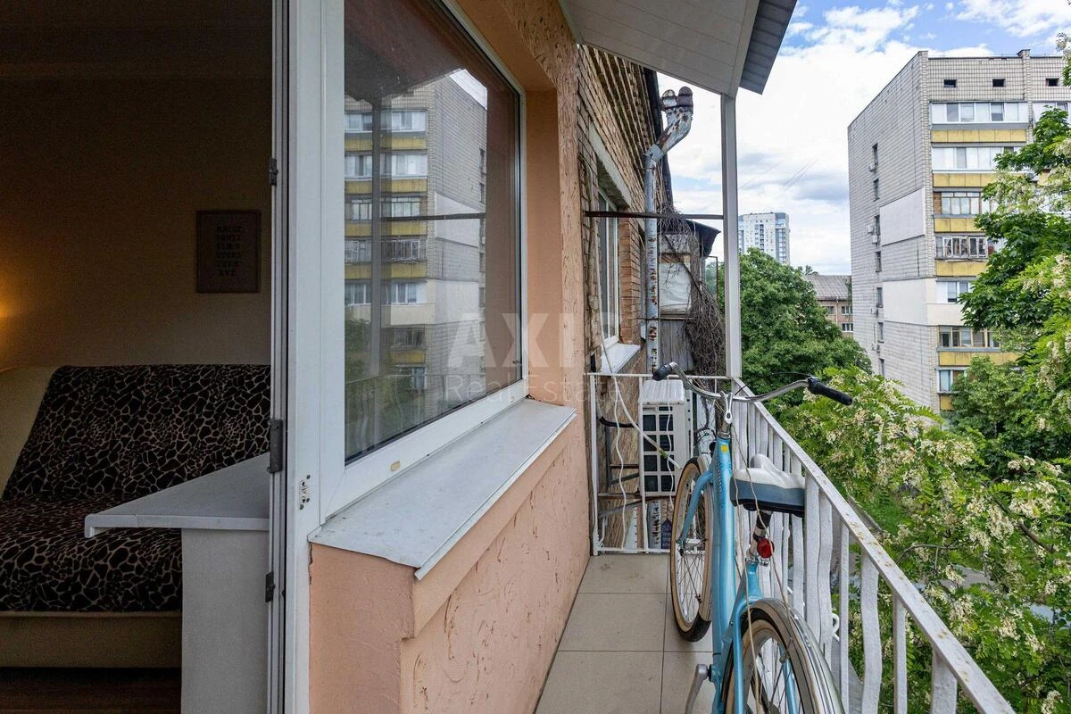 1k apartment vul. Bilorus'ka 15Б700845