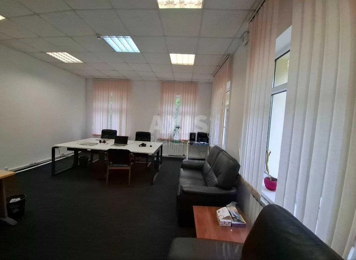 Office vul. Teligy Oleny 6, 38m2687246