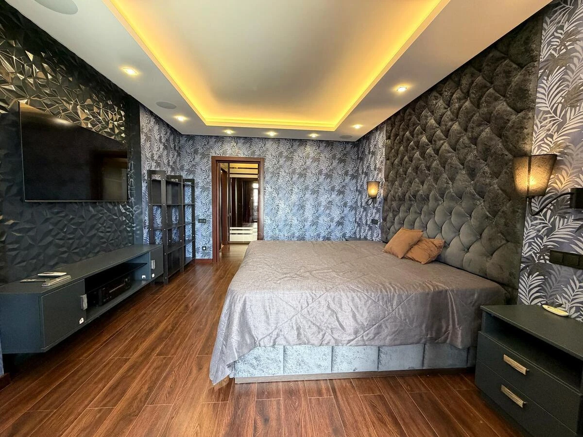 1k apartment vul. Myhajla Maksymovycha 3Д688352