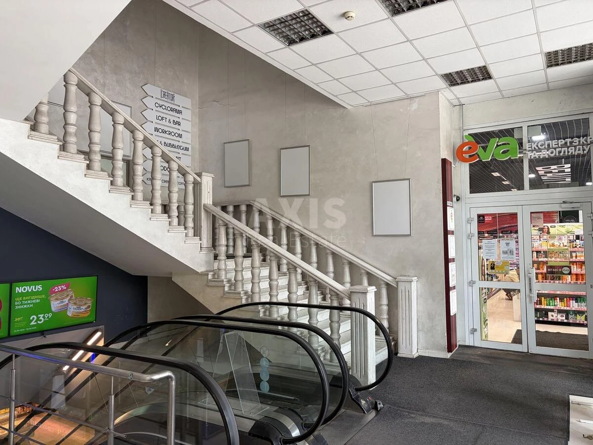 Office pl. L'vivs'ka 8Б, 633m26894414