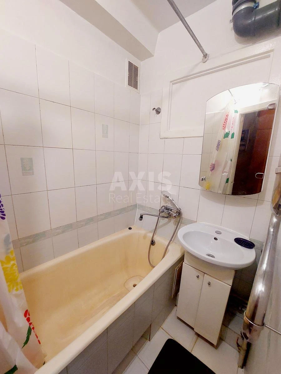 2к квартира ул. Кирилловская 146677177