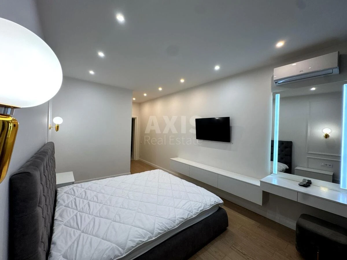 3k apartment vul. Kudri Ivana 1703261