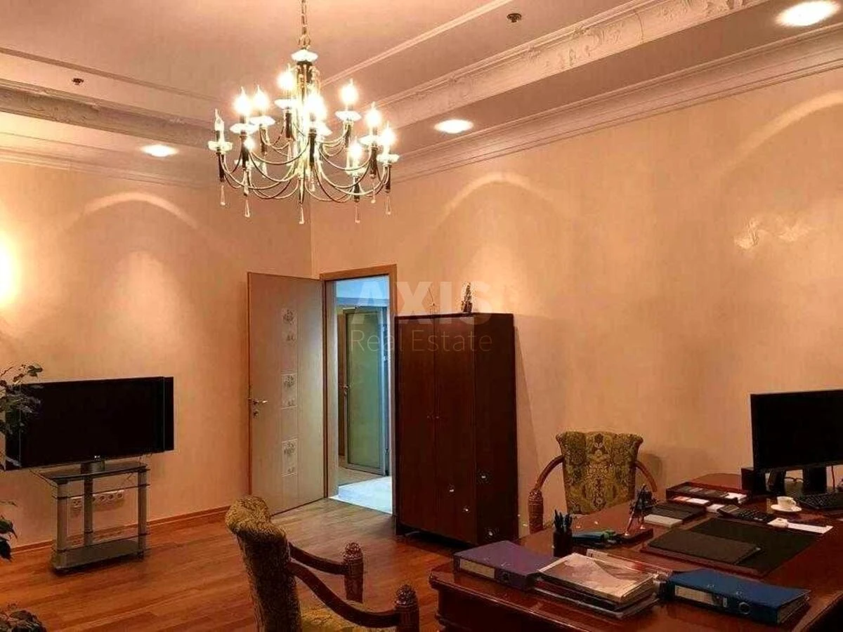 Офис ул. Бассейная 2, 422м2689315