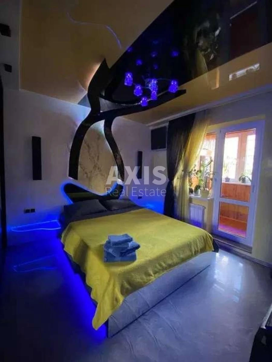 2k apartment nab. Dniprovs'ka 43294353