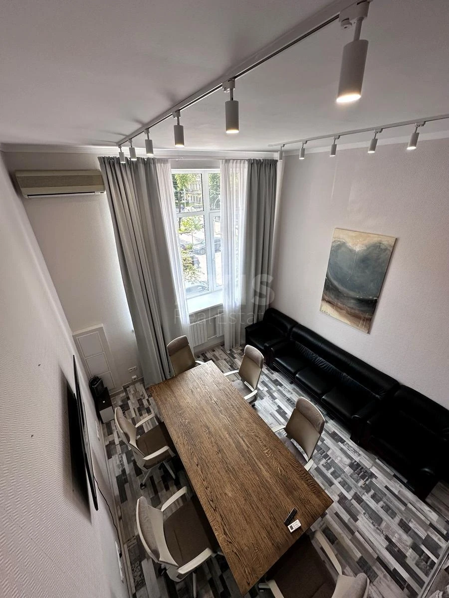 Office vul. Hmel'nyc'kogo Bogdana 32, 42m2679174