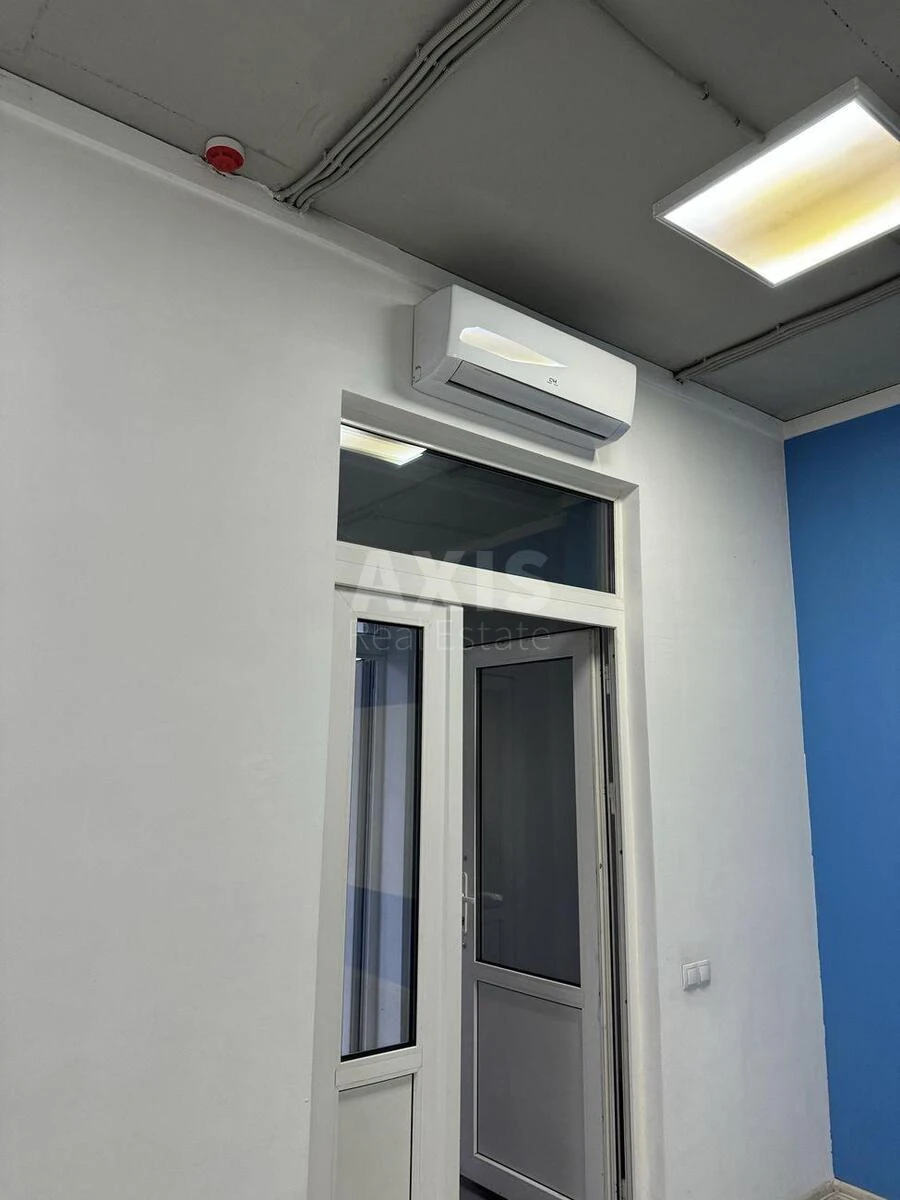 Trade object vul. Doncja Myhajla 2А, 97m27119221