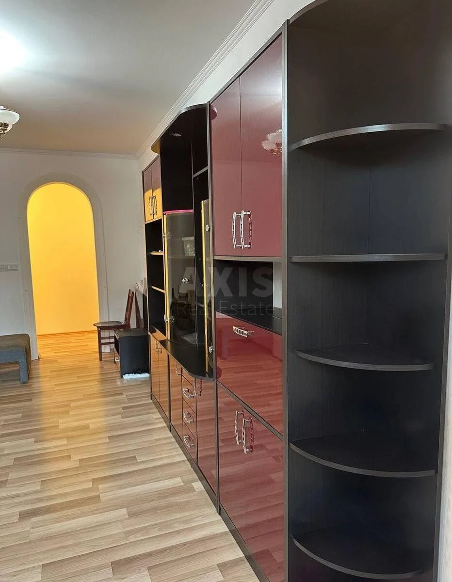 3k apartment vul. Urlivs'ka 15687963