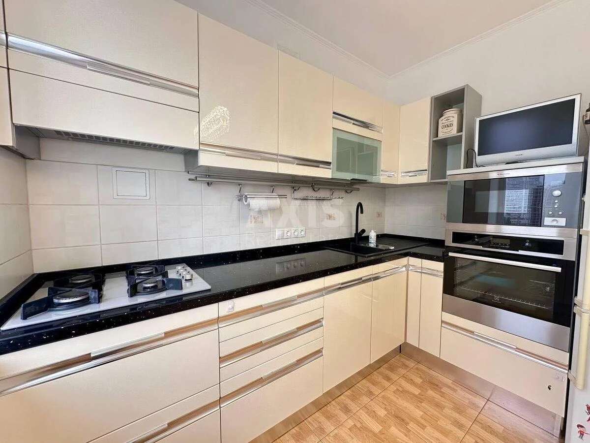 3k apartment vul. Suvorova 19700627