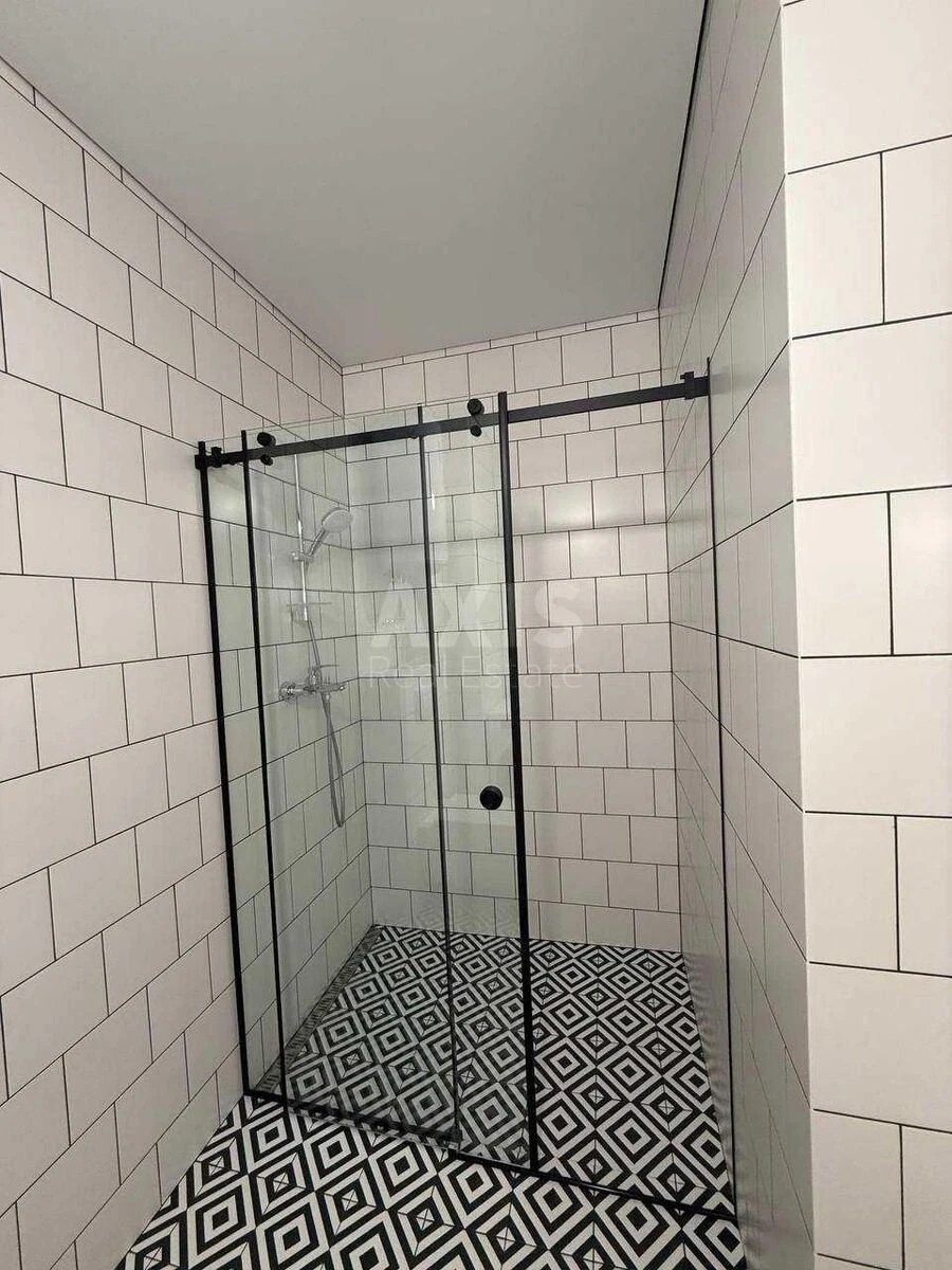 1k apartment nab. Dniprovs'ka 15699347