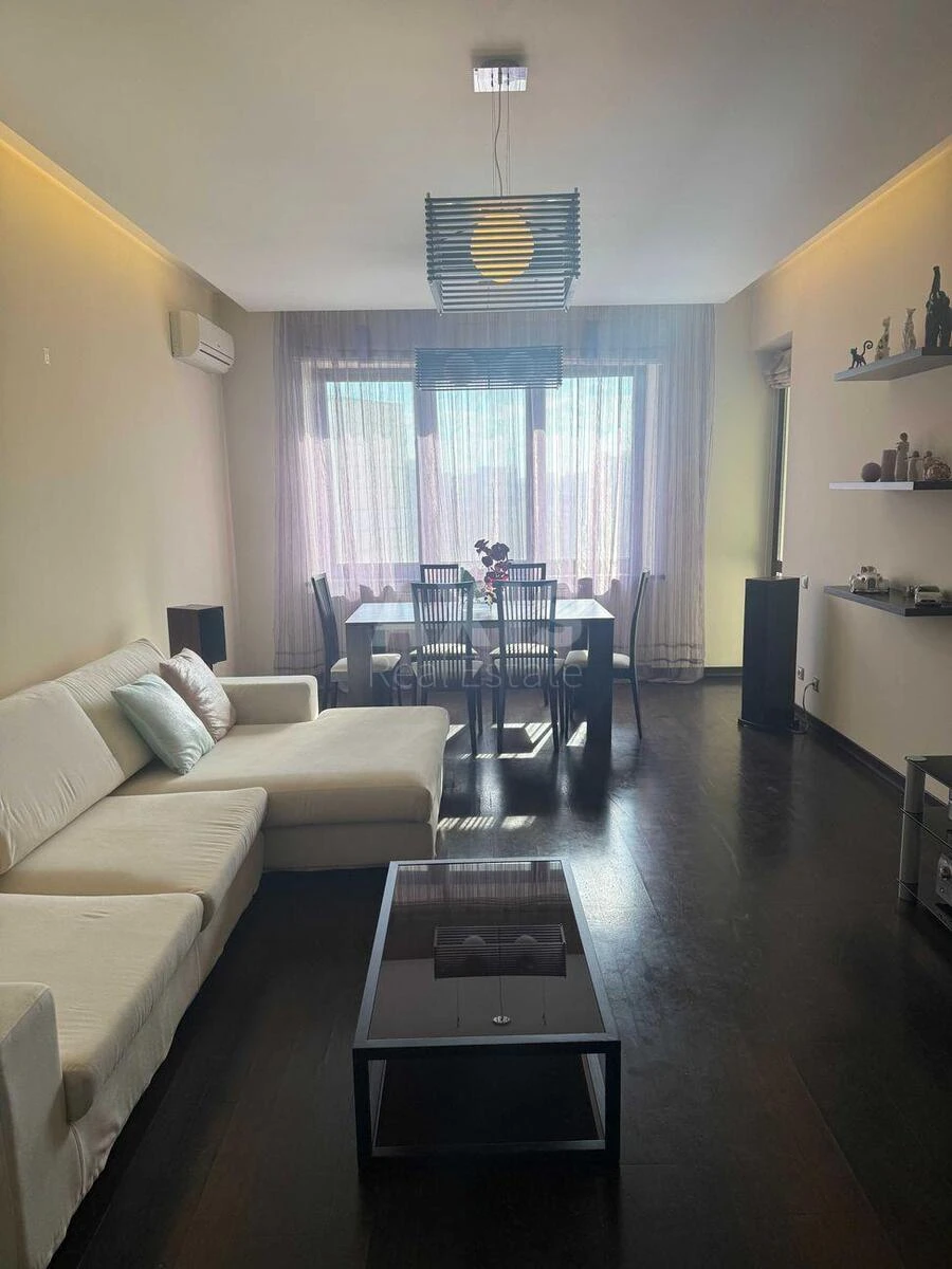 4k apartment pr-t Volodimira Іvasyuka 6, корп. 6685402