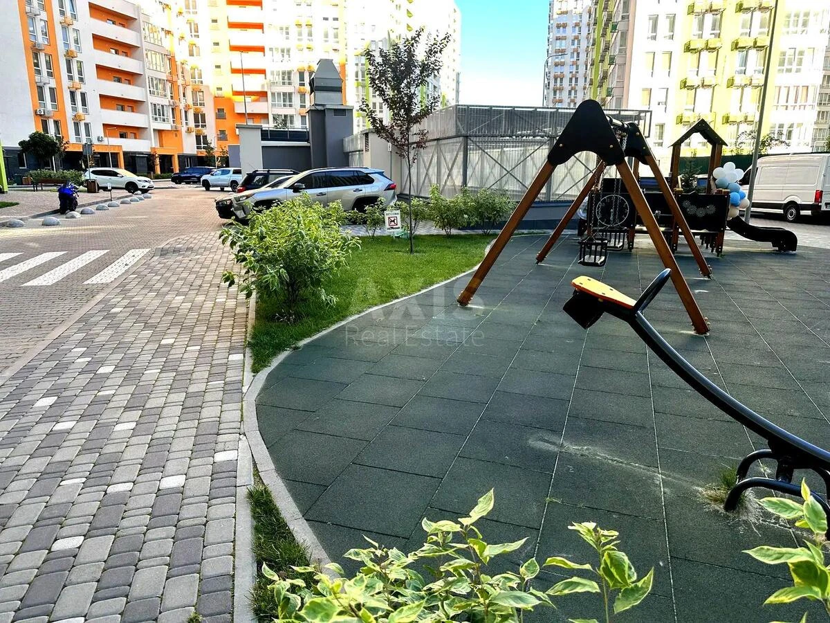 2k apartment vul. Olesja Berdnyka 1Д688968