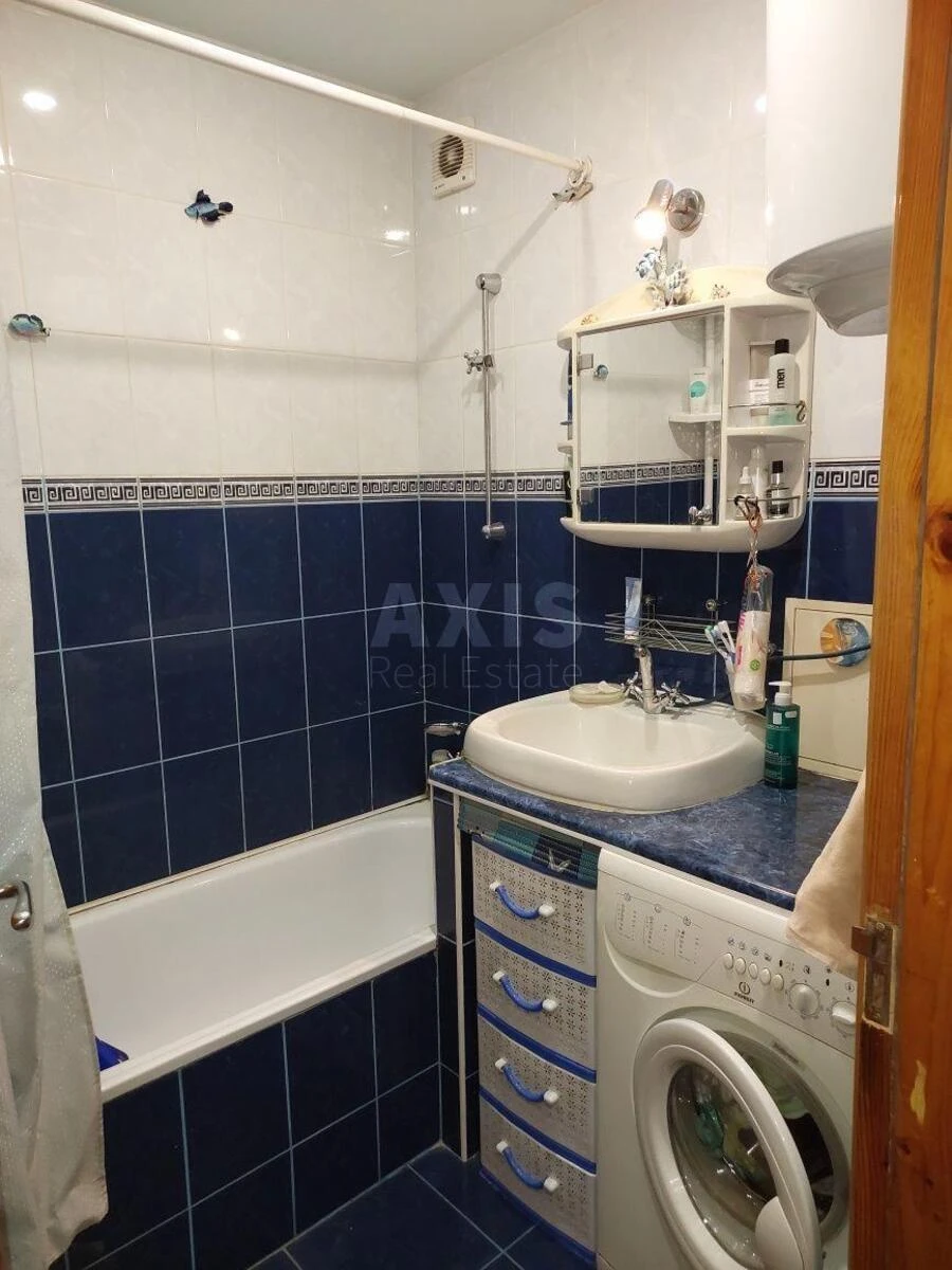 3к квартира ул. Виталия Скакуна 97138111