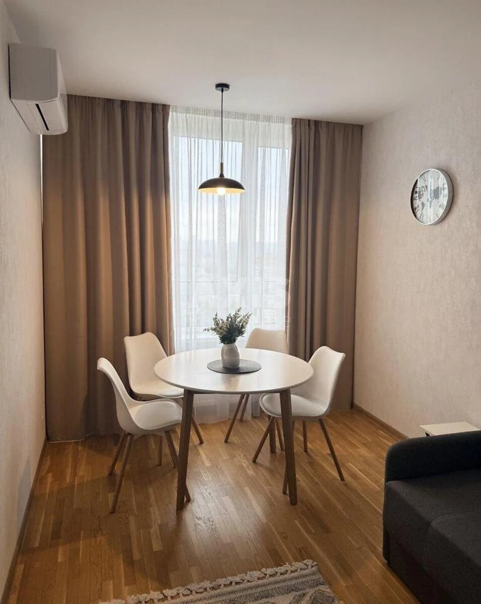 1k apartment vul. Krakivs'ka 27А710882