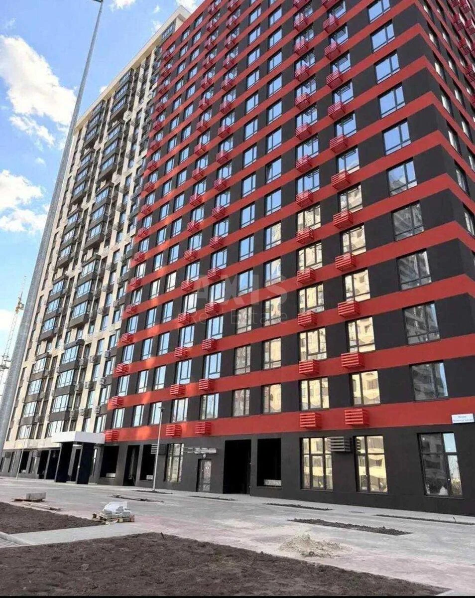 2к квартира ул. Всеволода Змиенко 13686634