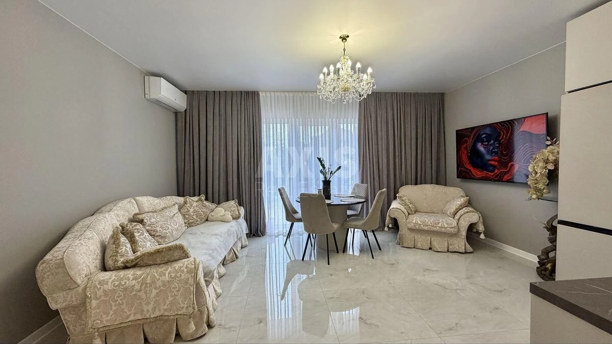 Дoм ул. Виноградная, 120м2, город Киев692025