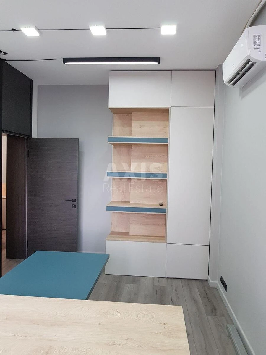 Office vul. Saksagans'kogo 37К, 95m2689566