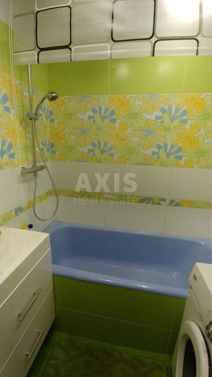2k apartment vul. Horol's'ka 1700753
