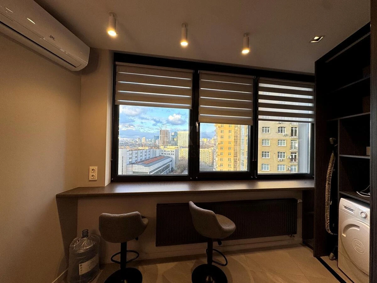 2к квартира ул. Антоновича 746899813