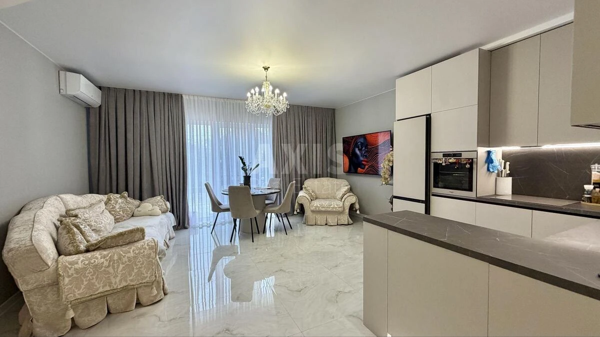 Дoм ул. Виноградная, 120м2, город Киев692023