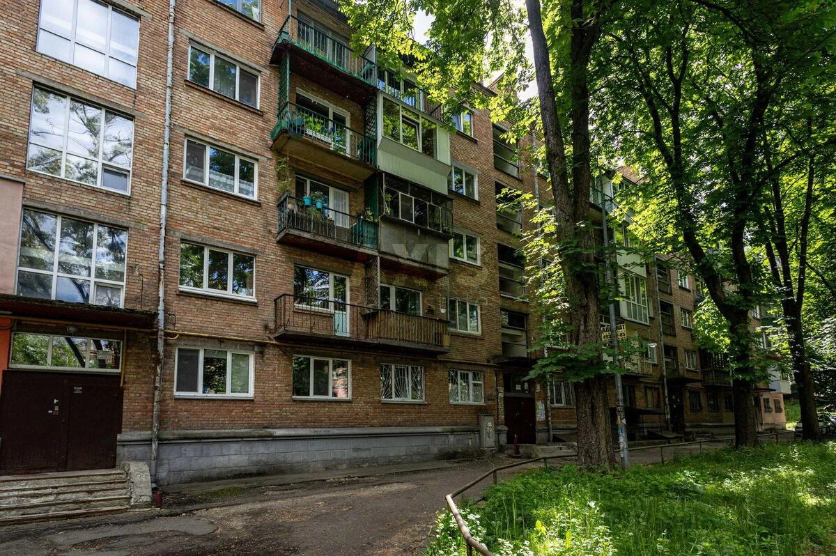 1k apartment vul. Bilorus'ka 15Б7008413