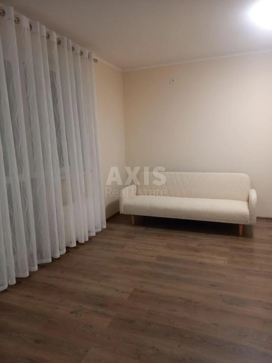 1k apartment vul. Grechka Marshala 10К690522