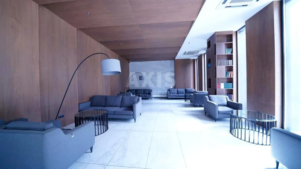 Office vul. Lypkivs'kogo Vasylja Mytropolyta 23, 239m2692290