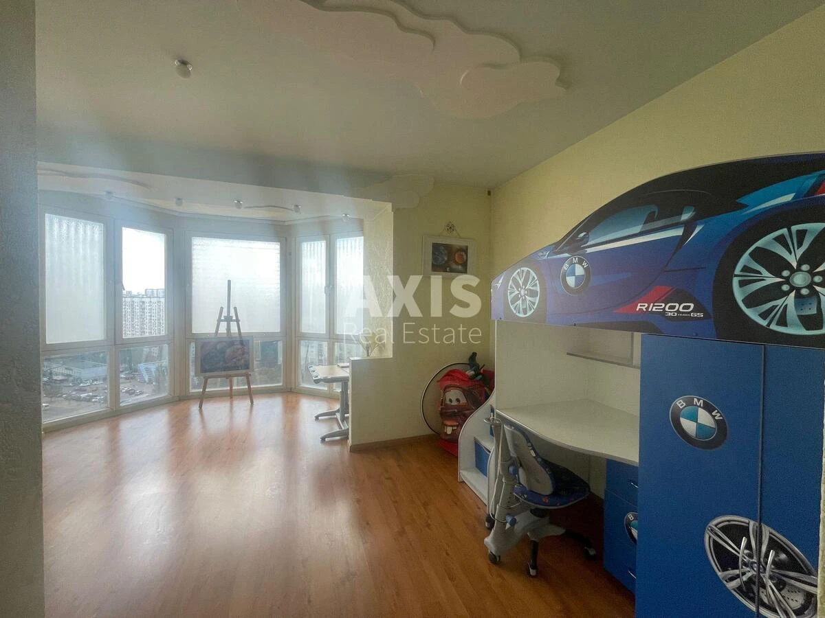 3к квартира пр-т Владимира Ивасюка 246949910