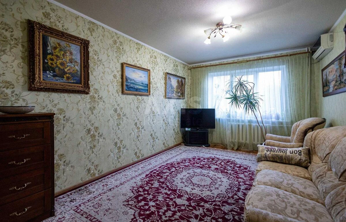 3к квартира ул. Зои Гайдай 10700853