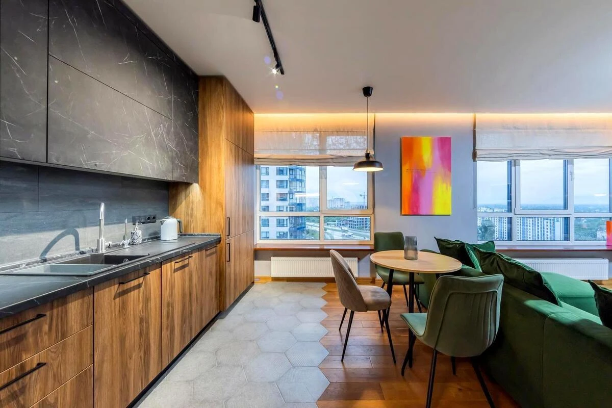 2k apartment vul. Zarichna 1Б6891212