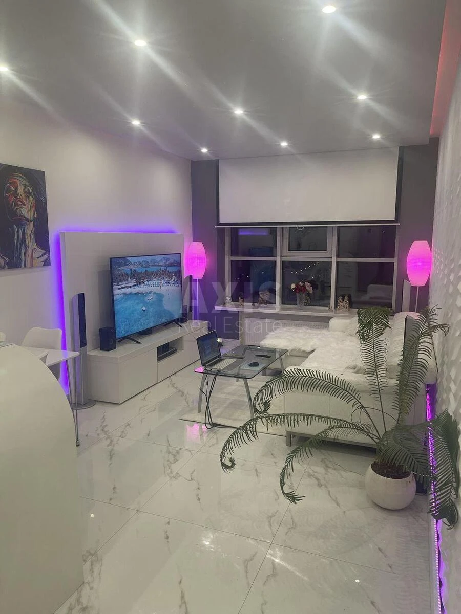 2к квартира пр-т Берестейский 5В693673