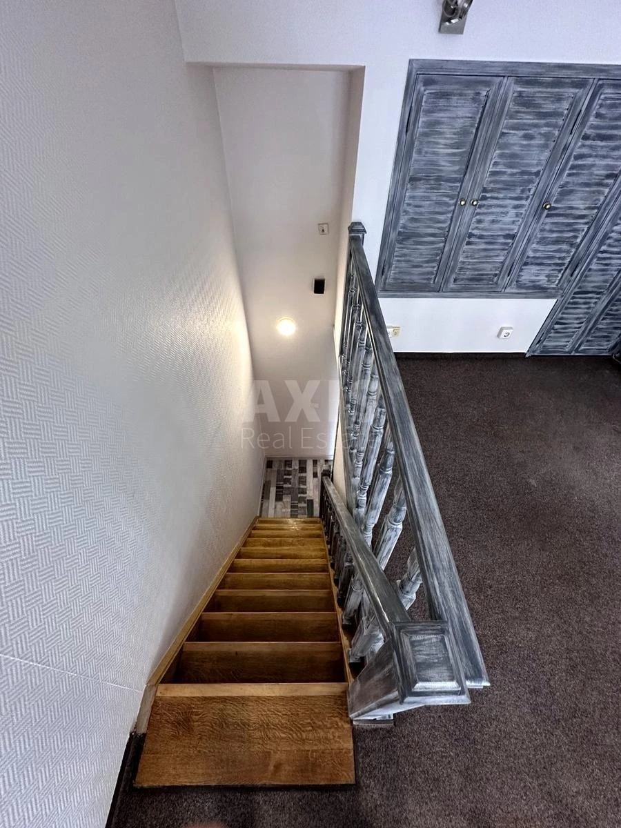 Office vul. Hmel'nyc'kogo Bogdana 32, 42m26791712