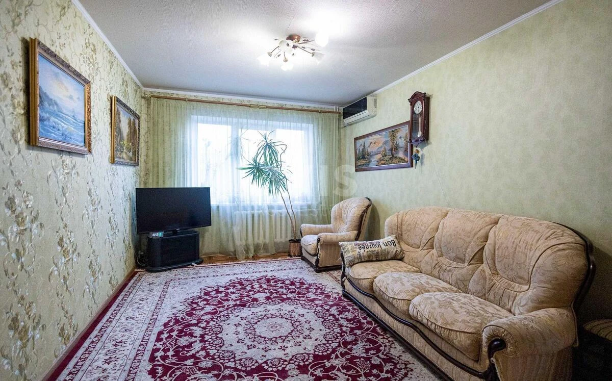 3k apartment vul. Gajdaj Zoi' 10700851