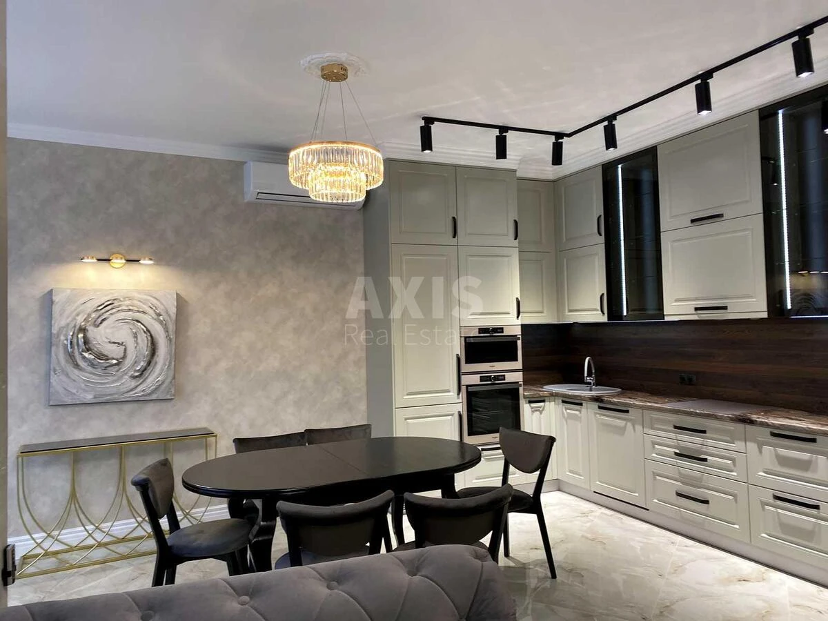 2k apartment vul. Vasylya Tyutyunnyka 28А719141